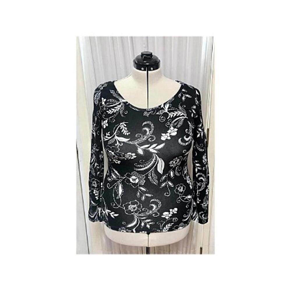 Energie Women's black and white floral long sleeve top. Size large.